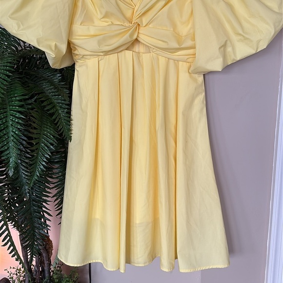 Vintage MABELL NWOT Yellow Puff Sleeves Mini Dress Cutout Gathered Ruched Spring - Picture 3 of 14